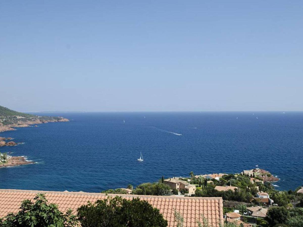 Villa In Antheor With Private Swimming Pool Saint-Raphaël Exteriör bild