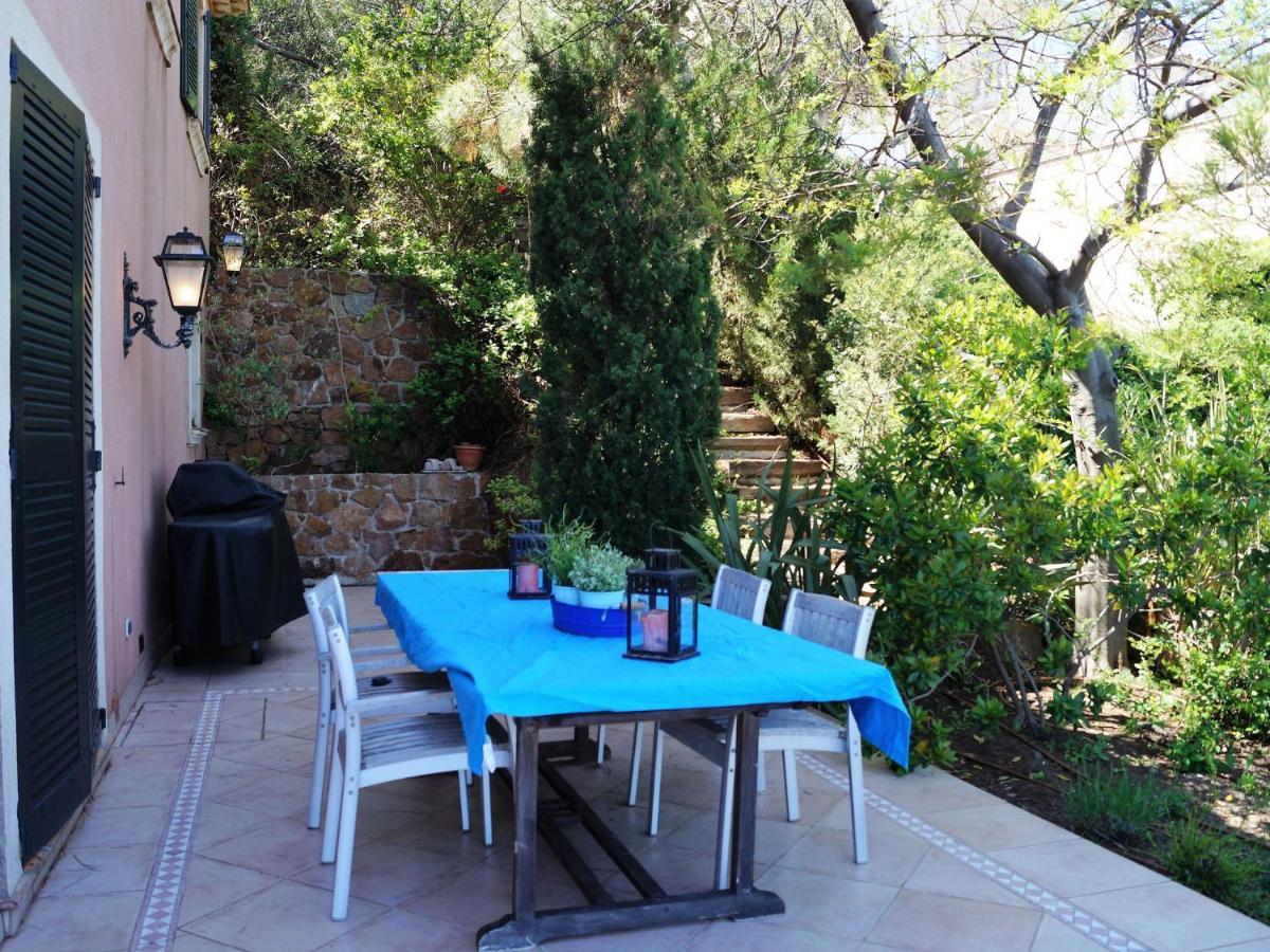 Villa In Antheor With Private Swimming Pool Saint-Raphaël Exteriör bild